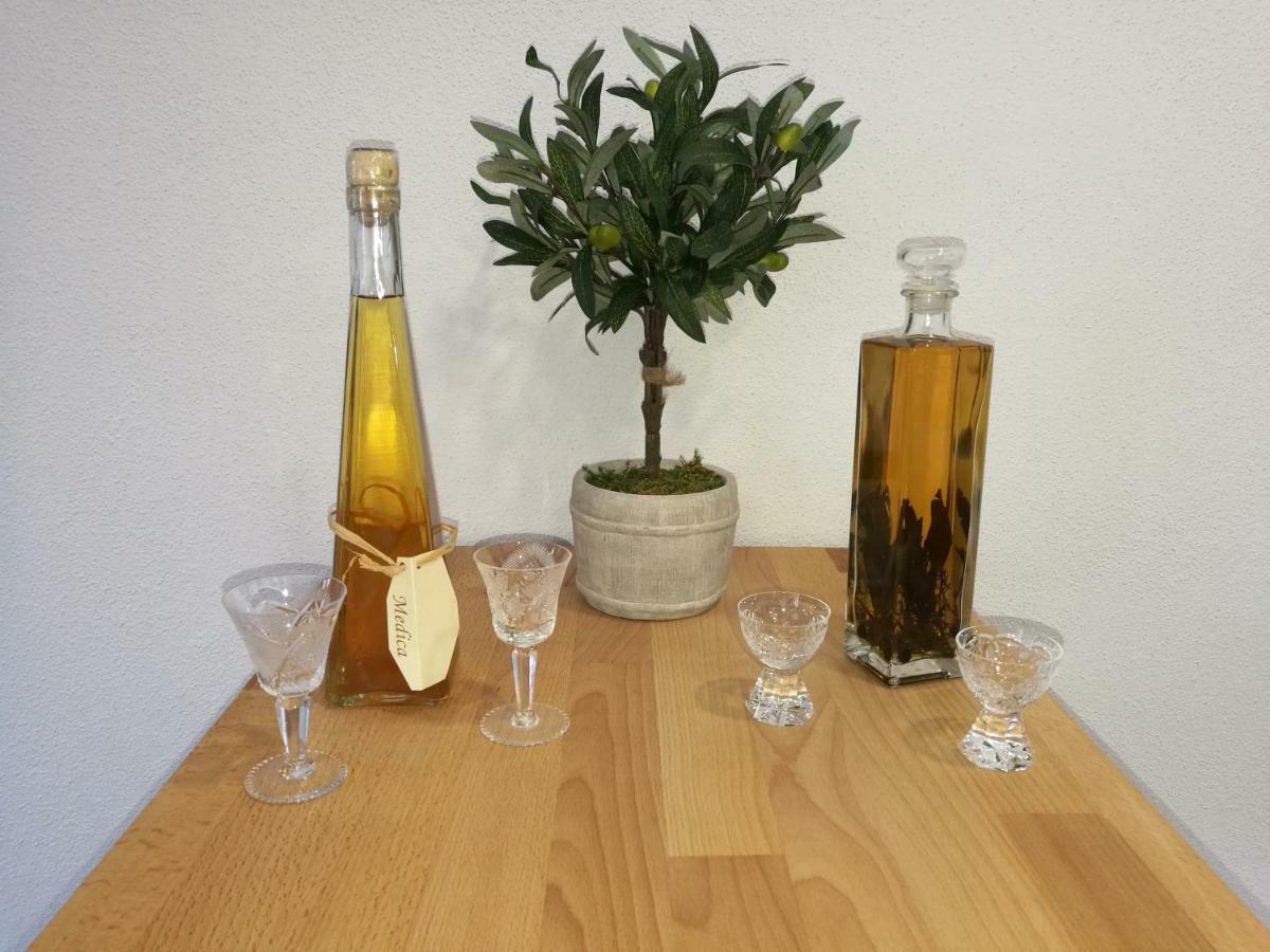 Apartman Jadric Трогир Экстерьер фото